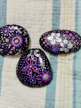 Hand-Painted Floral Accent Stones in Black and Purple - Decorative Home Accents